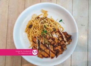 Aglio Olio Chicken - Madame Seri & Co, Vista Bangi