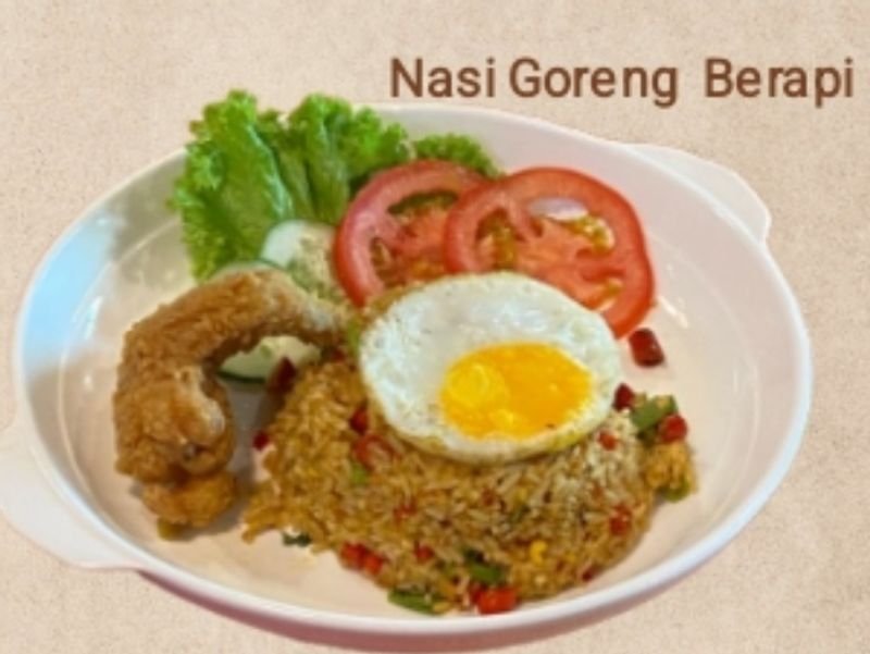 Nasi Goreng Berapi Ayam Goreng - Madame Seri & Co, Vista Bangi